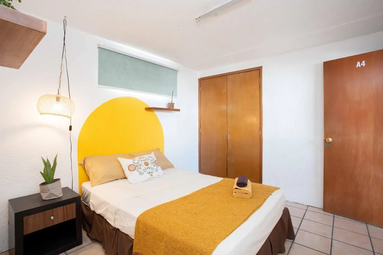 Vendégház Hostal La Paz & Love Guadalajara
